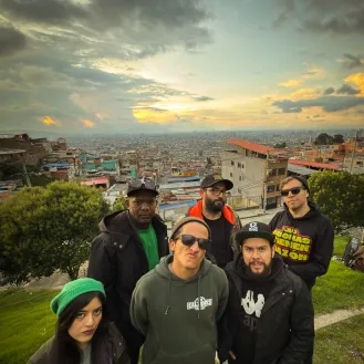 El Punto Ska  junto a Dread Mar-I en el Movistar Arena