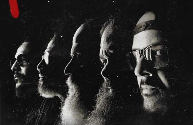 La banda dominicana Santuario lanza versión rock de  'El costo de la vida'  de Juan Luis Guerra